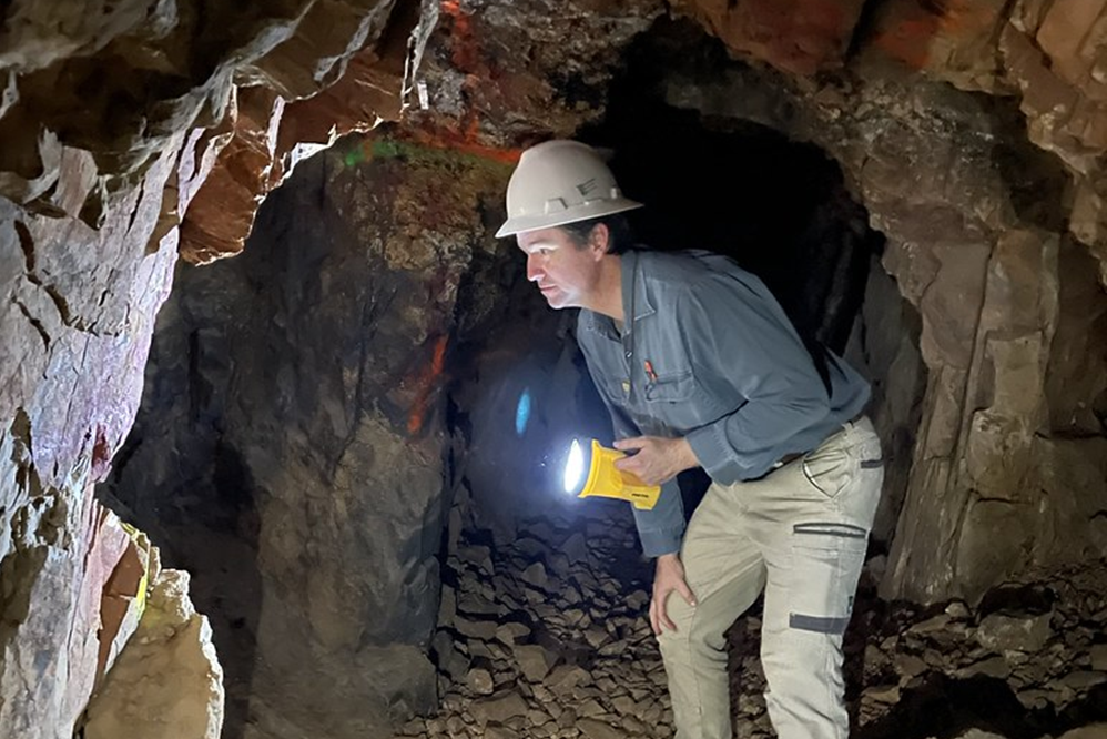 Tolman examining artisanal workings underground at the site of a high-grade silver and gold development project in Jalisco, Mexico.