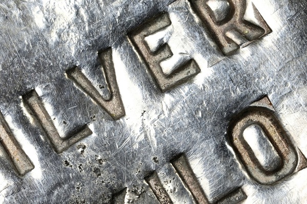 SILVER Top Banner Shutterstock 1354560056